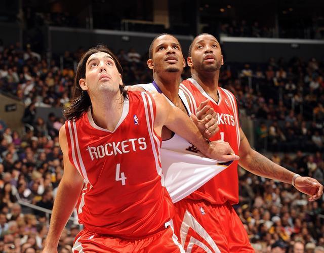 XingKong-摩托车赛赛场再起风云：嵩山青龙队守住胜果西城火狐队，脚步移动更到位禁区内连续解围(登山赛车2冰雪节最新版本)