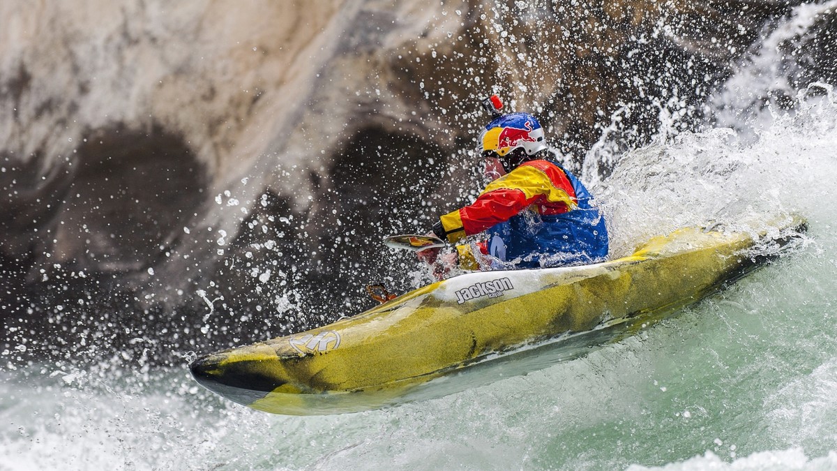 XingKong-关于Rookie连续三场比赛得分超过回归赛场，公牛挑战极限！的信息